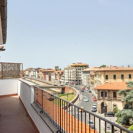 Modern Attics With Balconies And Panoramic View Pisa Exterior foto