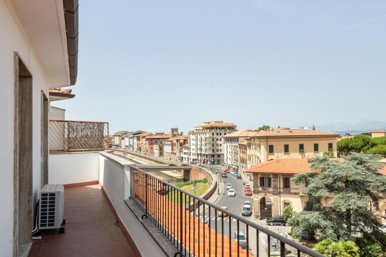 Modern Attics With Balconies And Panoramic View Pisa Exterior foto
